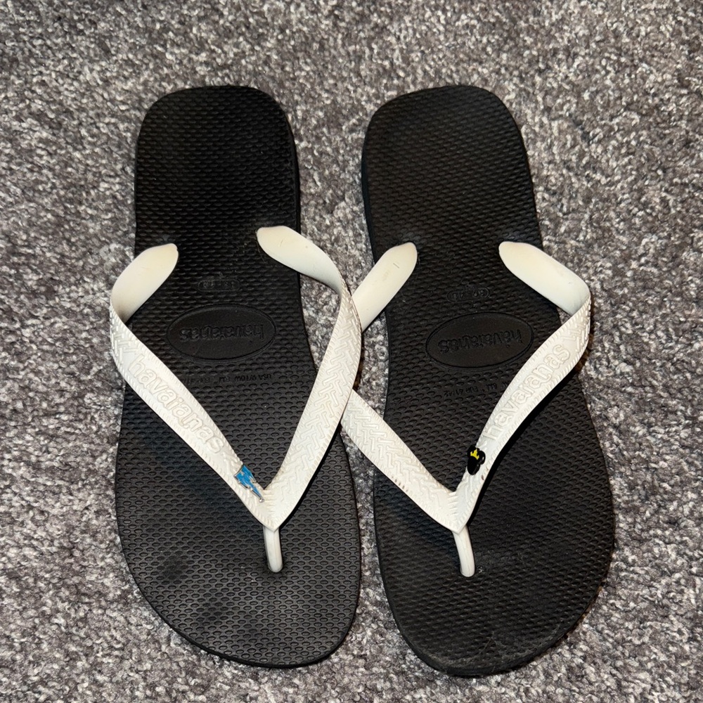 Disney Charm Havaianas Classic Black and White Sandals